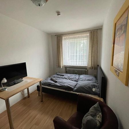 Schoene Einfache Ferienwohnung Mitten In Олденбург Екстериор снимка