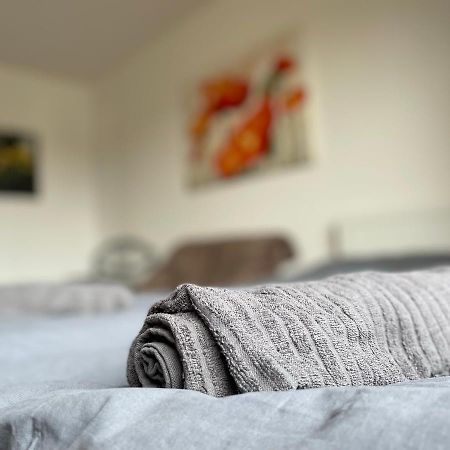 Schoene Einfache Ferienwohnung Mitten In Олденбург Екстериор снимка