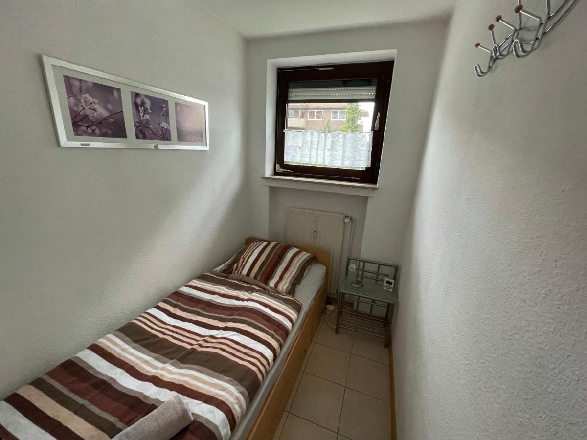 Schoene Einfache Ferienwohnung Mitten In Олденбург Екстериор снимка