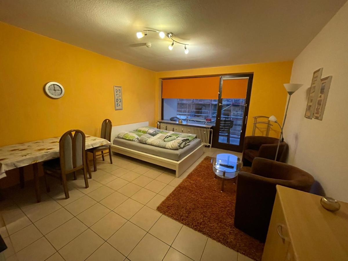 Schoene Einfache Ferienwohnung Mitten In Олденбург Екстериор снимка