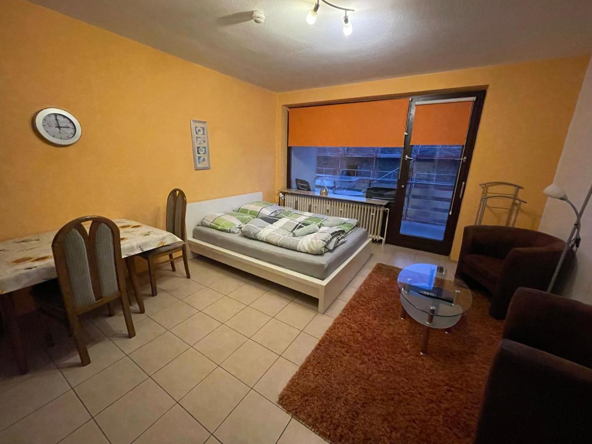 Schoene Einfache Ferienwohnung Mitten In Олденбург Екстериор снимка