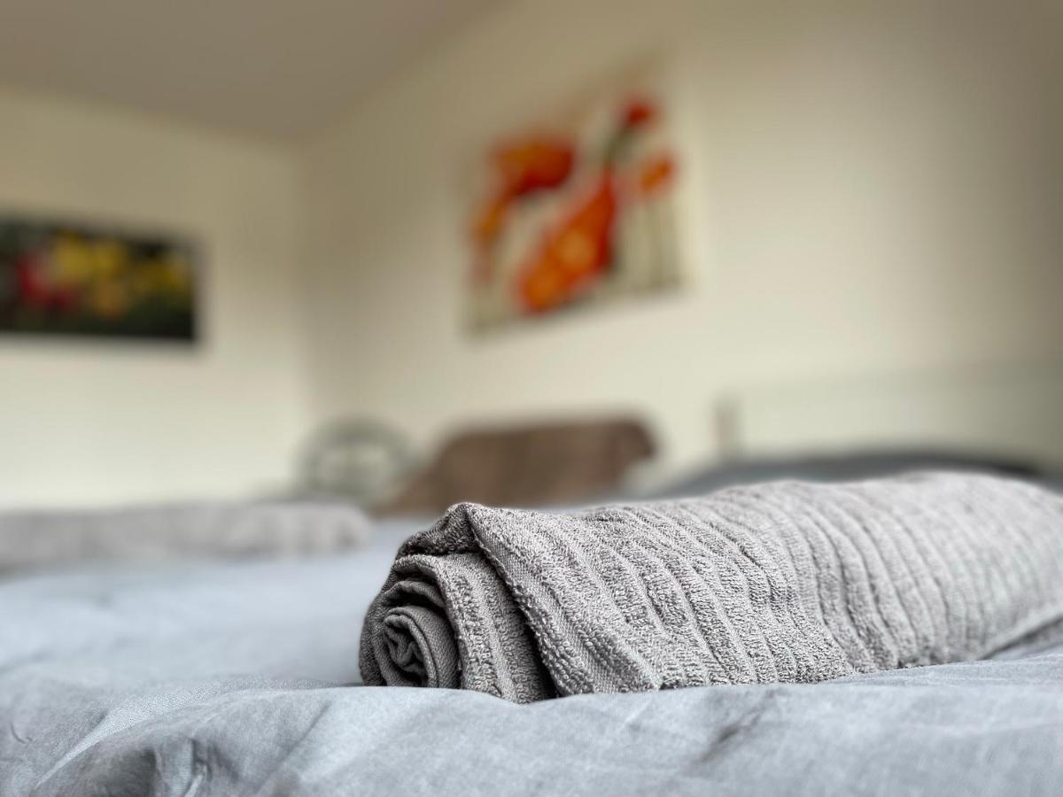 Schoene Einfache Ferienwohnung Mitten In Олденбург Екстериор снимка